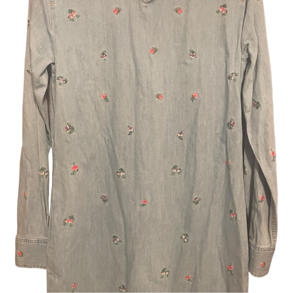 Vintage Levi’s Embroidered Dress Shirt Small🌺🌺🌺 - Picture 3 of 9
